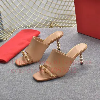 2021 Letné Sandále Ženy Stiletto Nity American High--Podpätky Pohode otvorenou Špičkou Papuče Elegantné Šľapky Väčšie Veľkosti 6.5 cm, Čierny 62