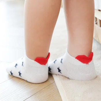 5Pairs/mnoho 0-2Y Roztomilý Krásne Krátke Detské Ponožky Červené Srdce pre Dievčatá Bavlna Oka Roztomilý Novonarodeného Chlapca, Batoľa, Biela Ponožka