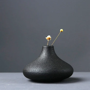 Black Ceramic Malá Váza, Domáce Dekorácie Remesiel Stola Ornament Jednoduchosť Japonský štýl Dekorácie