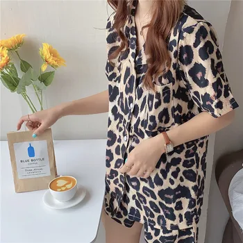 Letné leopard pyžamo nastaviť ženy sleepwear domáce oblečenie zase dole golier košele pijamas šortky 2 dielna sada oblečenie pre voľný čas Y370 49711