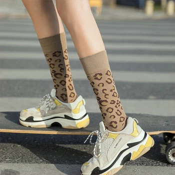 2021 Leopard Škvrnitý Vytlačené Ponožky Pre Ženy Módne Trendy Skateboard Ponožky 3 Farby Bavlna Dlhé Ponožky Žena Novinka Sox