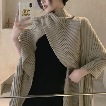 Jesenné a zimné dámske svetre bežné farbou vysokej krku šál nepravidelný sveter