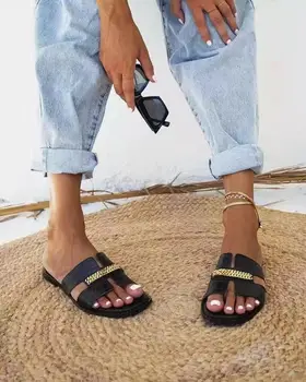 Plus veľkosť sandále ženy 2021 letné nový štýl Európskych a Amerických ploché pláži papuče