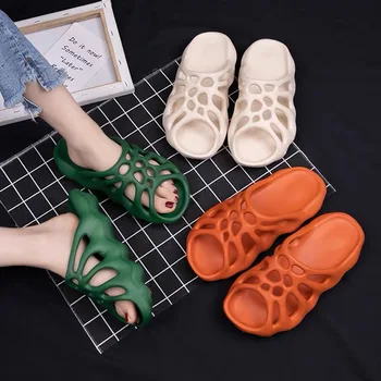 Kórejský lete mužov otvor papuče vonkajšie papuče vonkajšie non-slip papuče exotické sandále pár pláže topánky ľahký unisex