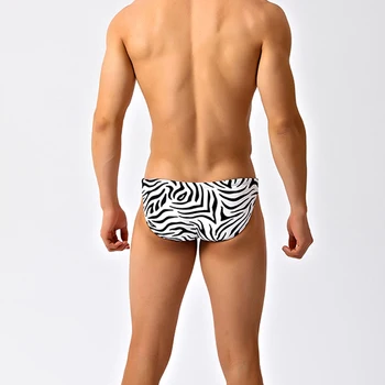 M66 Nové sexy tesný nízkym pásom mužov plavky bikiny plavky 2021 hot homosexuáli sunga, bazén party plávať nohavičky plavky