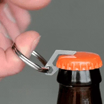 Prenosný Mini Keychain Krúžok Na Kľúče Vykonávať Ľahko Pivo Otvárač Mini Otvárač Na Pivo Víno Nástroje Malé Nástrojovej Ocele Keyring Camping2021