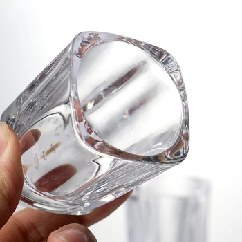 Sada 6 2 oz ťažká základne štvorcového tvaru shot okuliare stroj vyrobený alkohol skla pre vodka liehoviny s barom svadobné 60ml