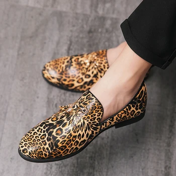 Byty Kožené Bežné Mužov Topánky Pre Človeka 2021 Hot Predaj Oxford Svadobné Šaty Strany Mužov Leopard Tlač Formálne Obuv, Veľkoobchod