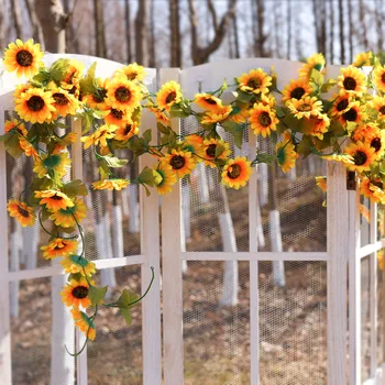 STRANA RADOSŤ 3ks Umelé Kvety Hodváb Slnečnice Garland Slnečnice Viniča s Zelené Listy pre Svadobné Domácej Strany Tabuľka Decoratio
