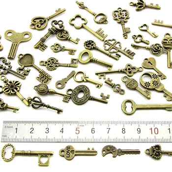 50pcs/veľa Antické Bronzové Pozlátené Zliatiny Zinku Malé Láska Kľúč Kúzlo Pre Ručné Diy Šperky Zistenia Príslušenstvo